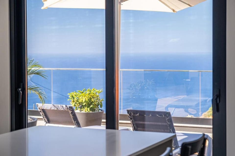 Casa Isabel Apartment in Madeira District
