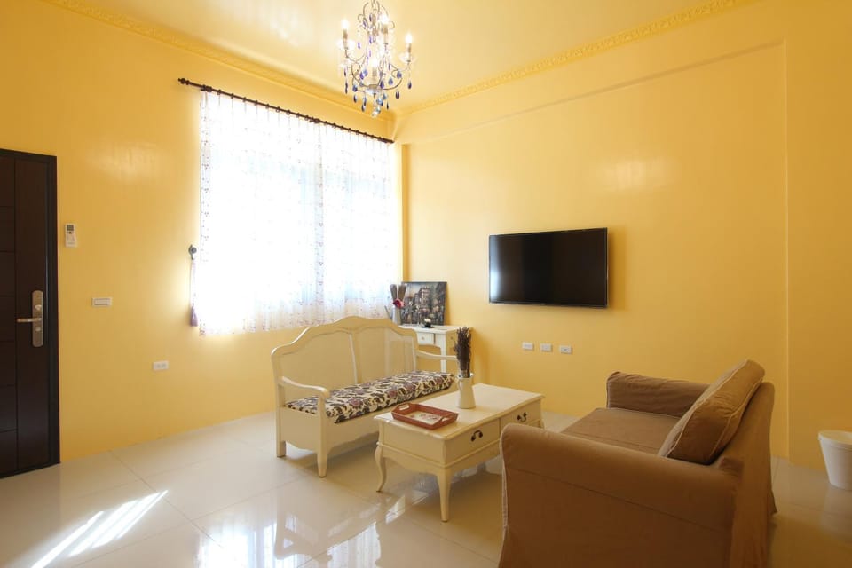 Communal lounge/ TV room, Other, Area and facilities
