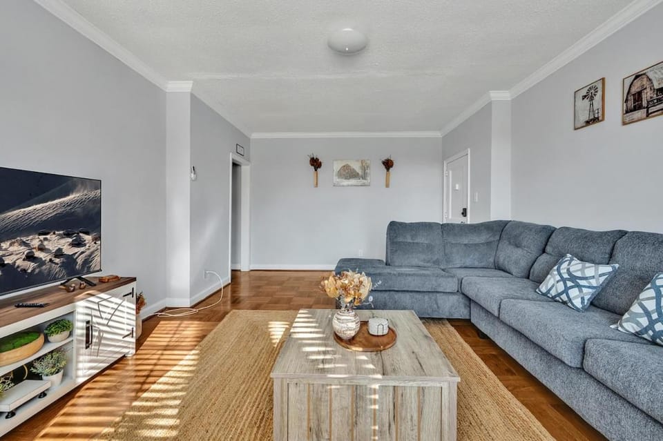 1st Floor 2BD Near Duke & Downtown Apartment in Durham