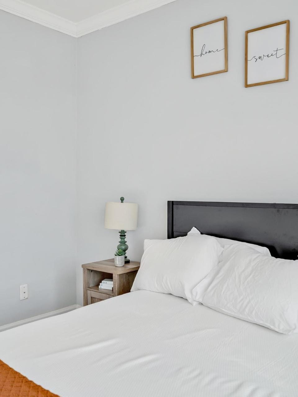 1st Floor 2BD Near Duke & Downtown Apartment in Durham