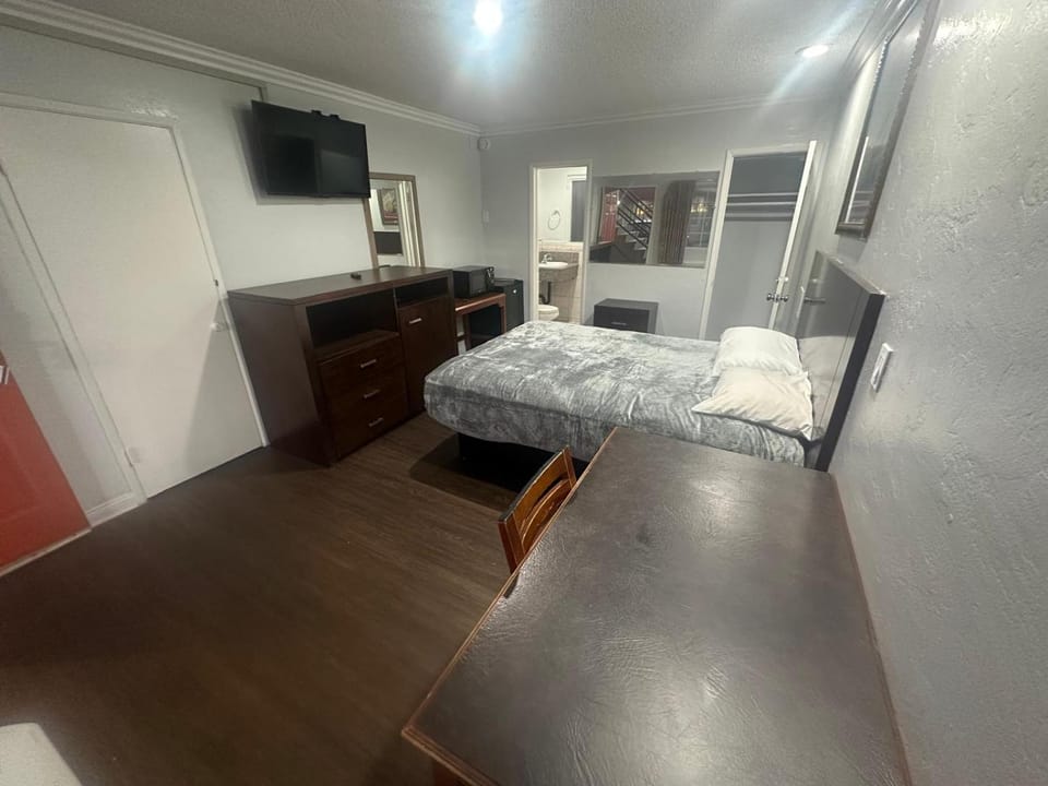 Heritage Inn Hotel in Pomona