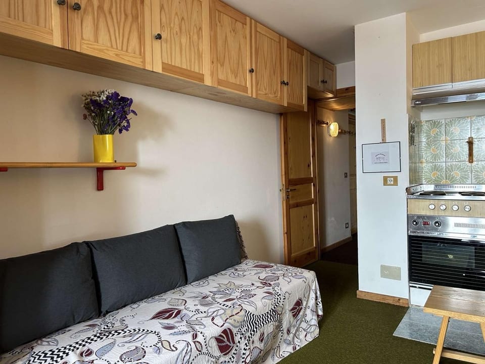 Studio Montagnard 2-3 Pers, Balcon, Parking - FR-1-330D-153 Apartment in Montgenèvre