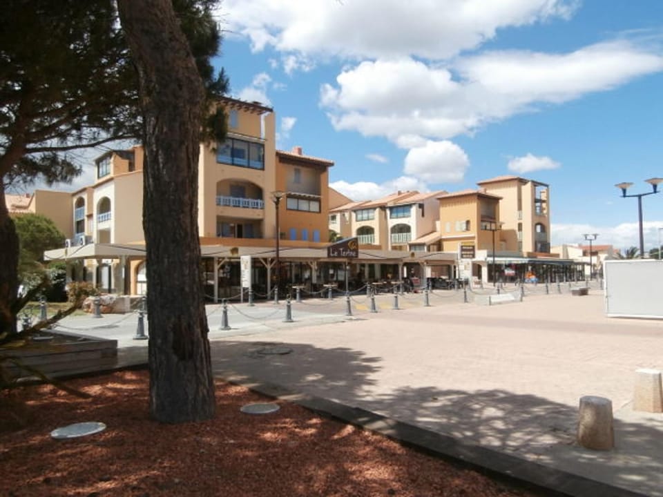 T3 RDC Calme à 200m Plage, Animaux Ok, Parking - FR-1-799-62 Apartment in Le Barcarès