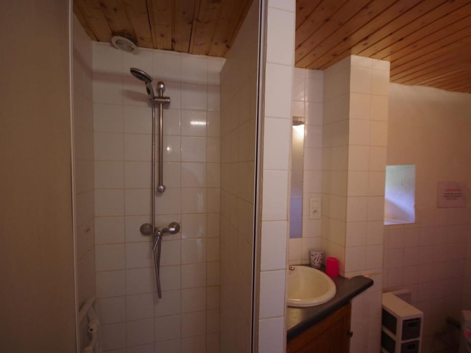 Gîte charmant pour 12 avec WiFi, animaux admis et parking près de Sarlat Country House in Nouvelle-Aquitaine