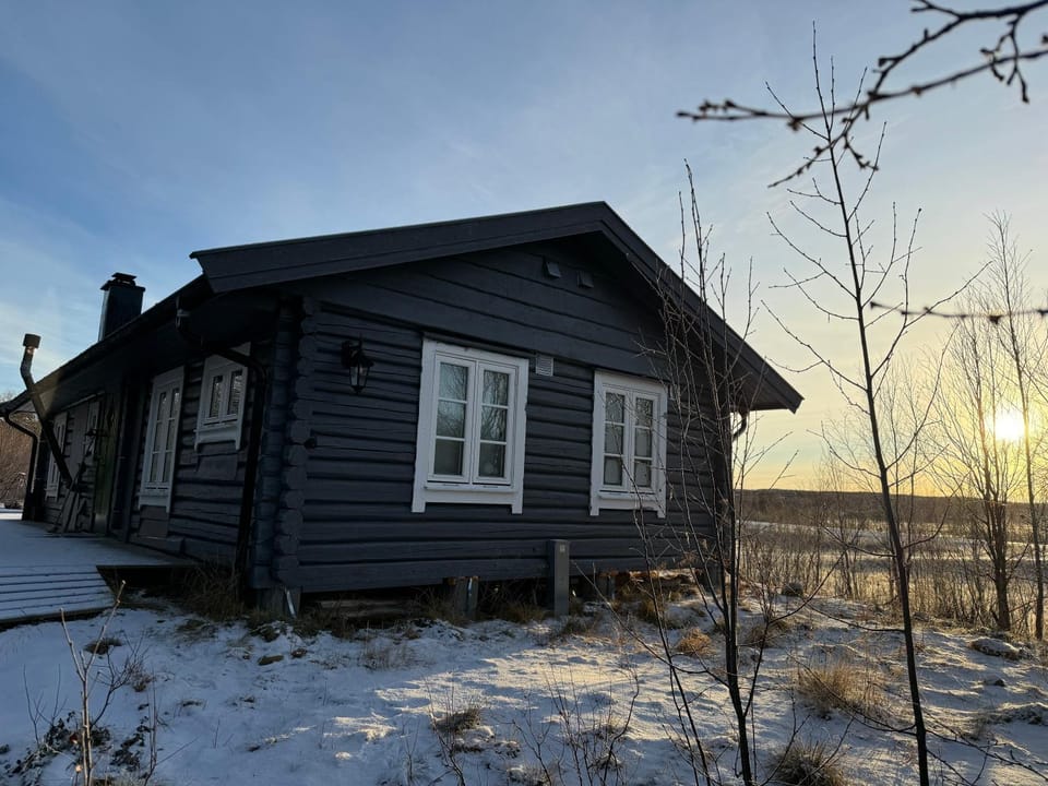 Property building, Day, Winter