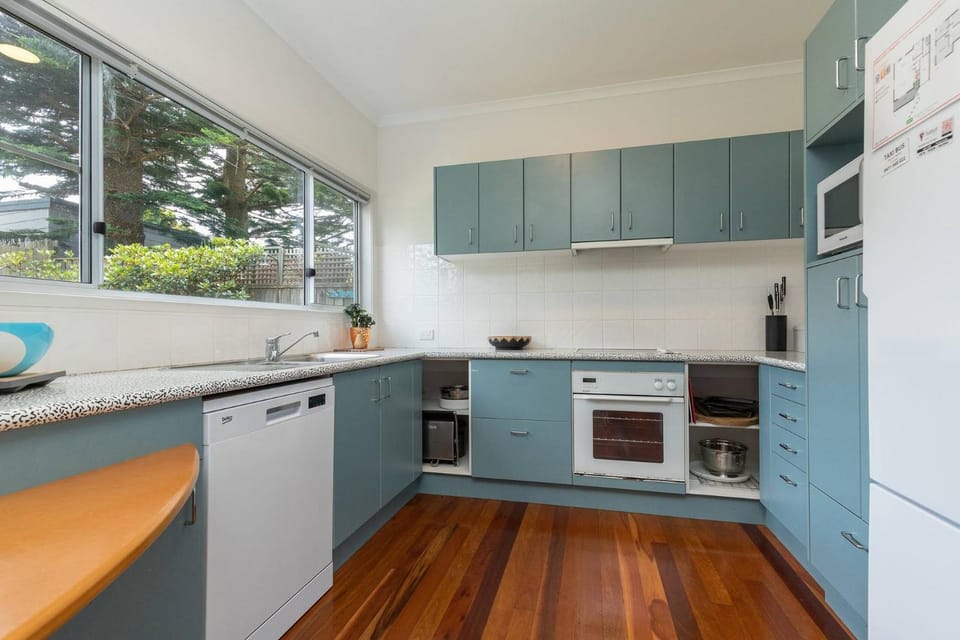 Surfmist - Blueys Beach - 2min walk to beach House in Newman Avenue