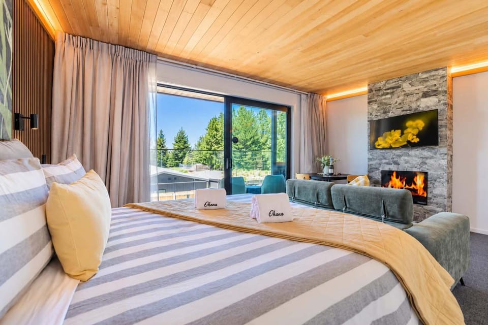 Lake Serenity by Ohana- Lake & Church Views Studio House in Lake Tekapo