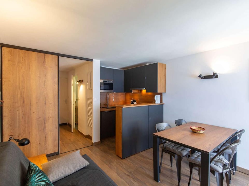 Studio cabine cosy 4 pers, proche des pistes, animaux acceptés - FR-1-404-362 Cabin in Occitanie