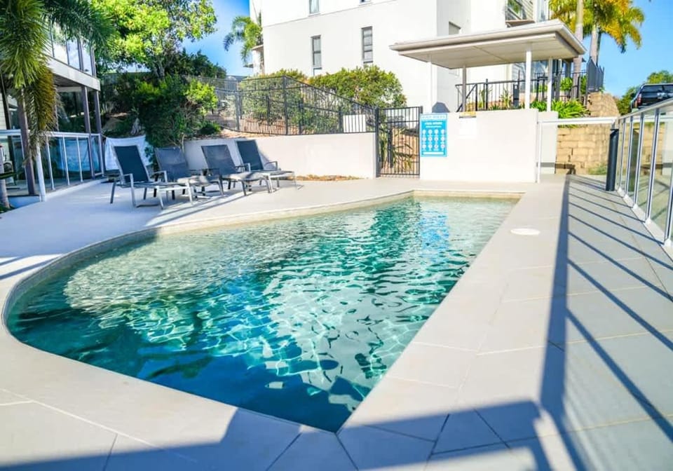 Ocean Breeze, Beach Access, Pool and Free Parking Apartment in Agnes Water