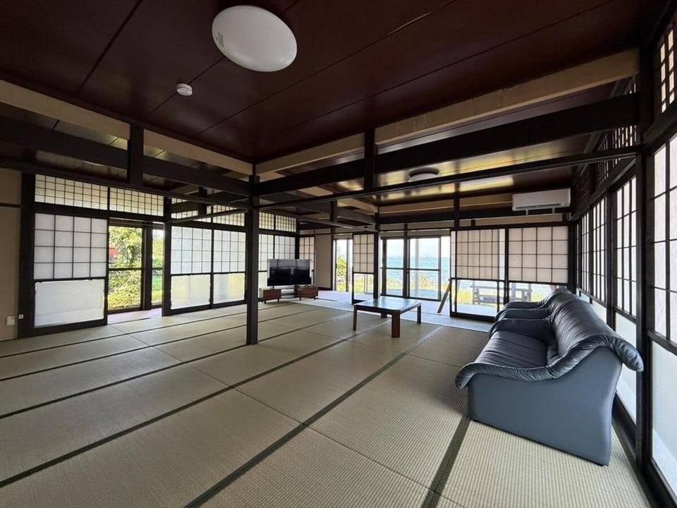 Ogoto House Rake Omi House in Shiga, Japan