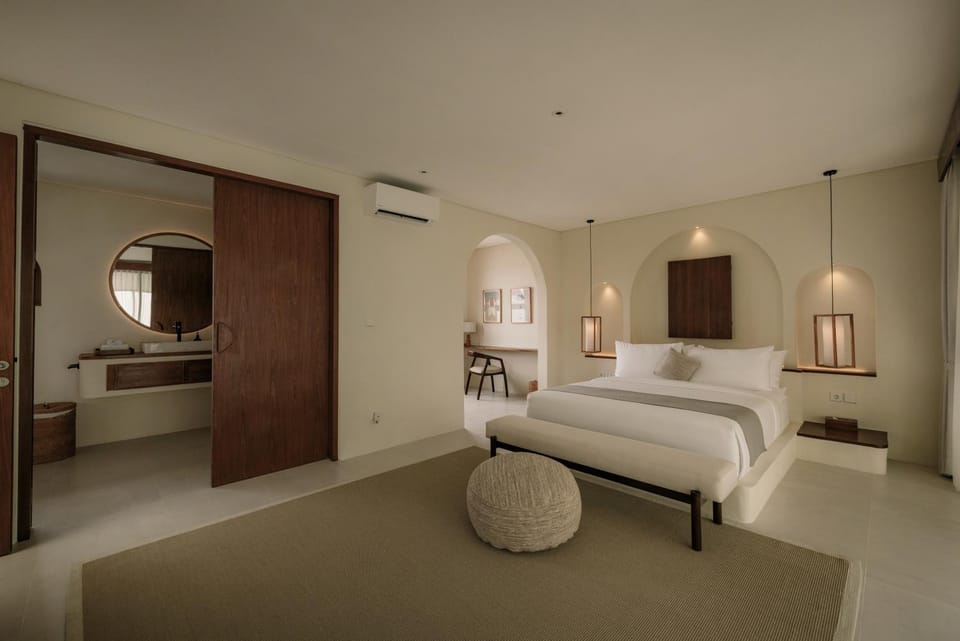 Bed, Bedroom, air conditioner