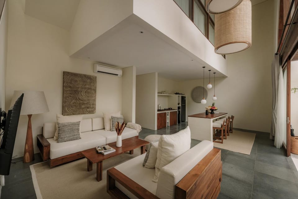 Kitchen or kitchenette, Living room, Seating area, air conditioner