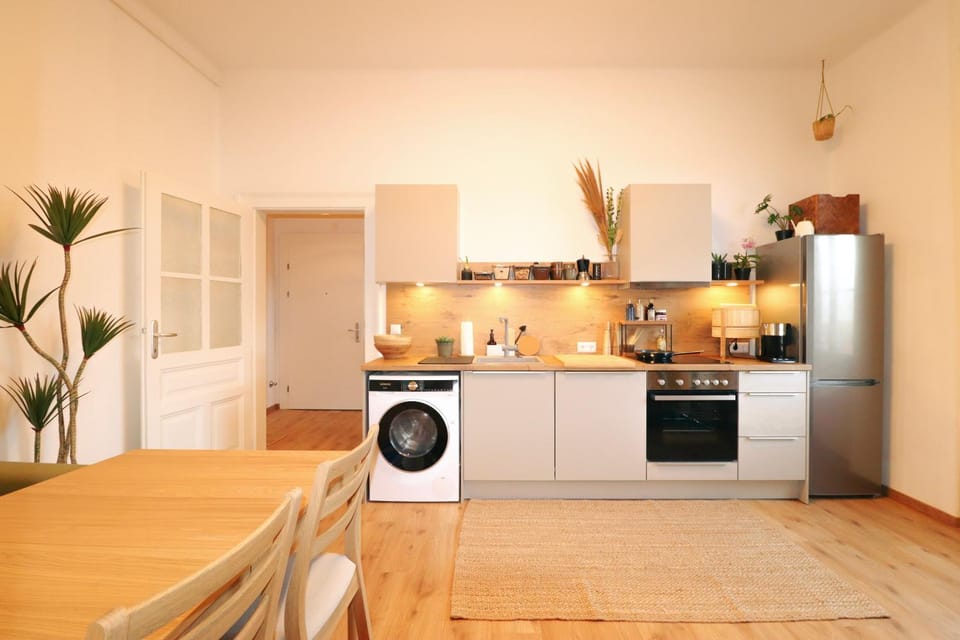 Balcony/Terrace, dishwasher, washing machine, dryer, kitchen