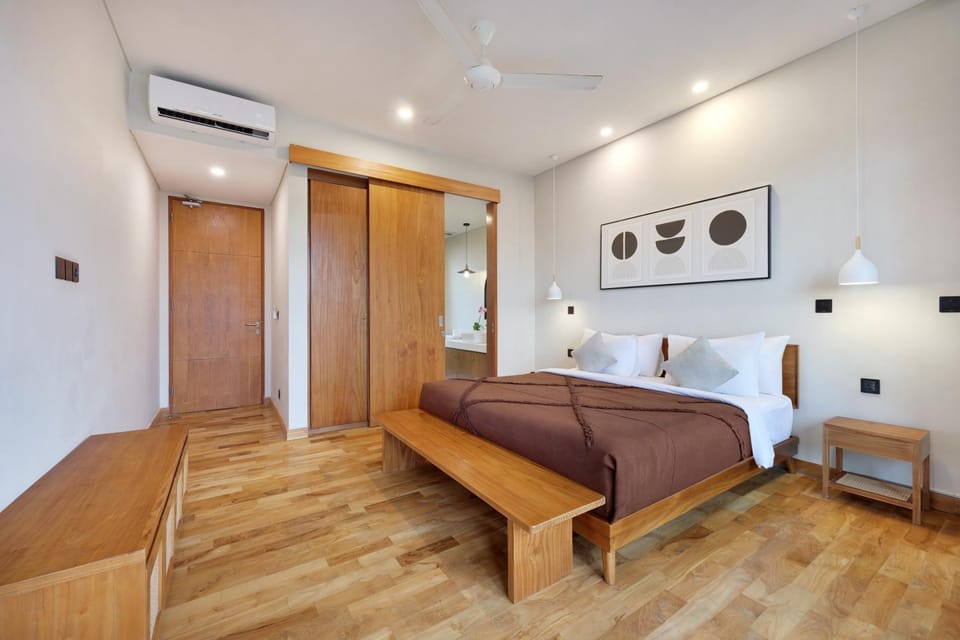 Bed, Bedroom, wardrobe, air conditioner