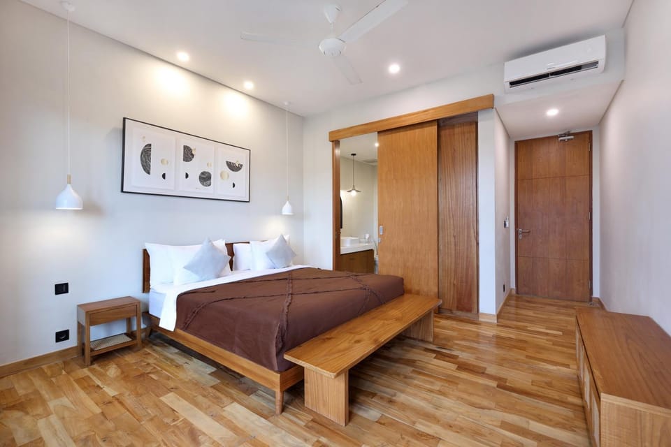 Bed, Bedroom, wardrobe, air conditioner