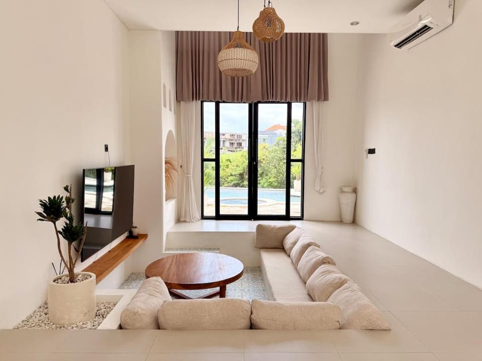 Rare Rice Field View in the heart of Canggu - 4BR Villa in North Kuta