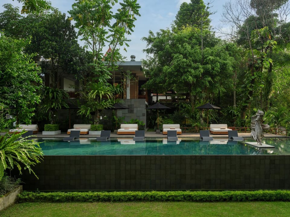 Day, Garden, Pool view, Swimming pool, sunbed
