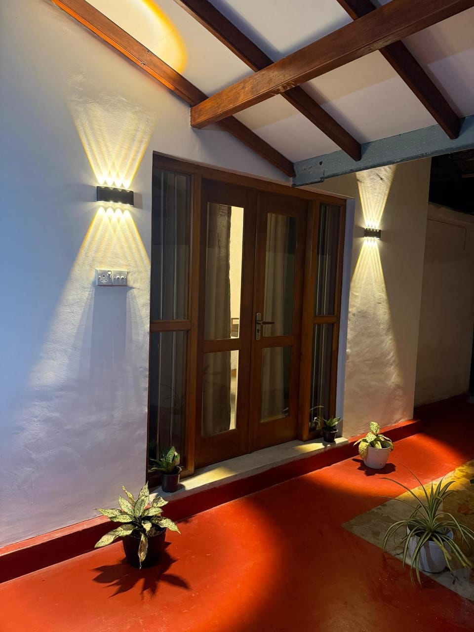White place Bed and Breakfast in Ahangama