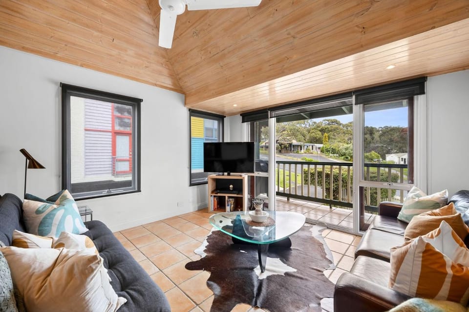 Cora Lynn 14 House in Lorne