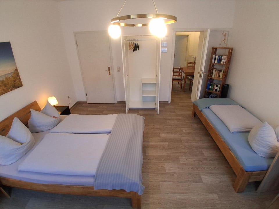 Bed, Living room, Photo of the whole room, Bedroom
