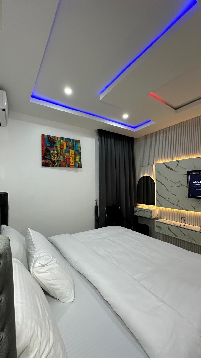 Bed, Bedroom, air conditioner