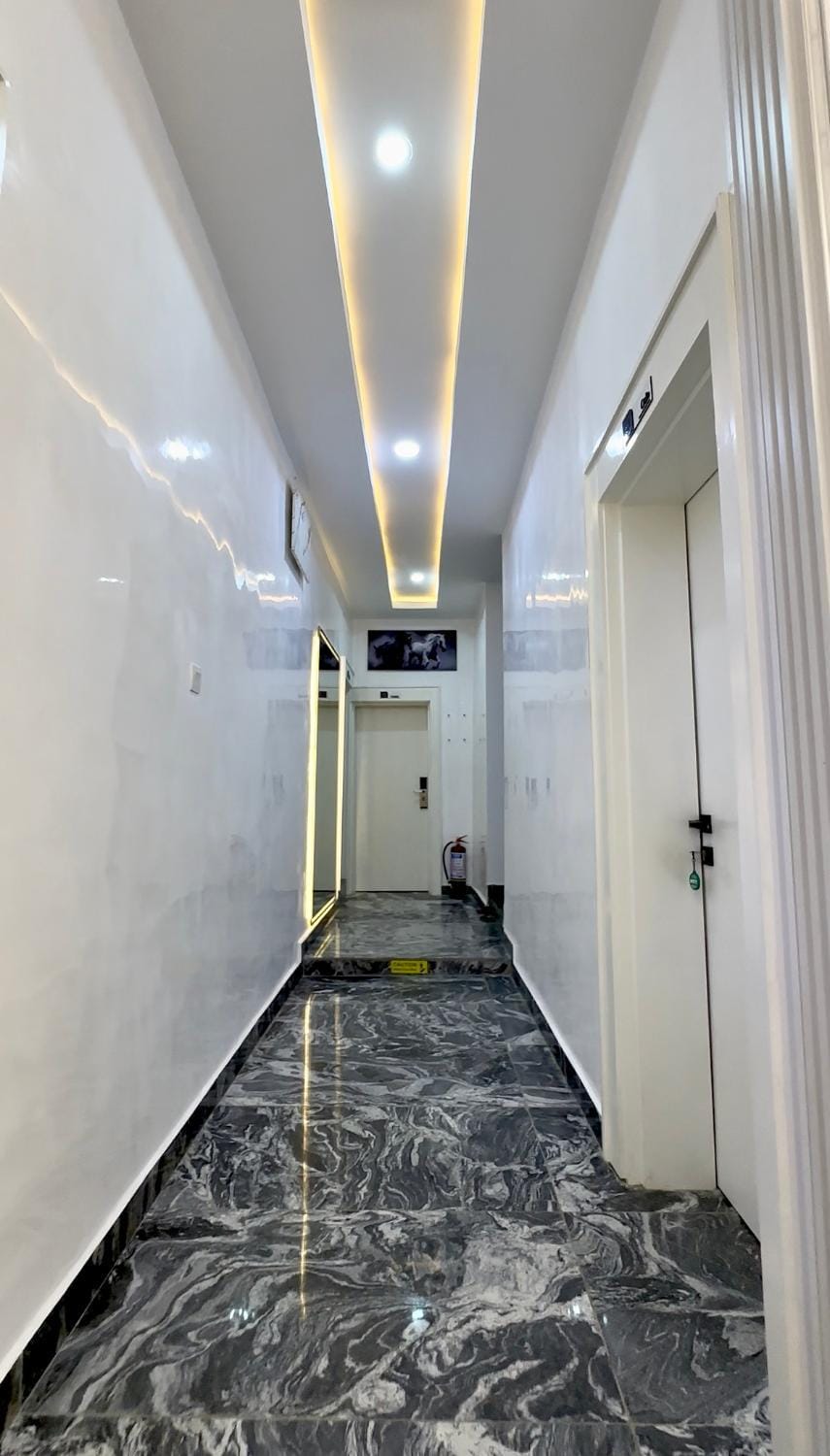 The White Residence, Jabi, Abuja Bed and Breakfast in Abuja