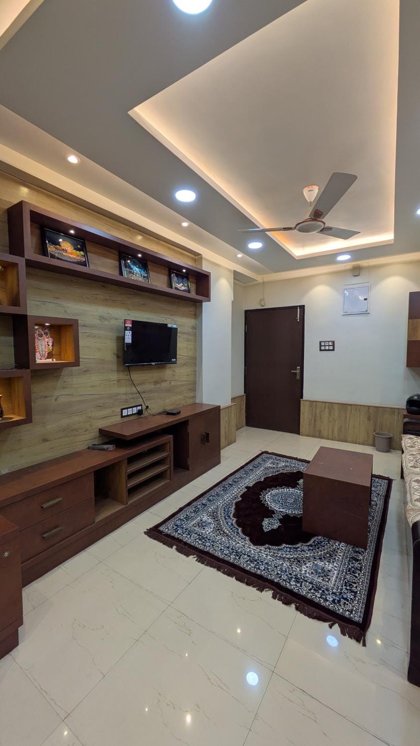 Communal lounge/ TV room, TV and multimedia, Living room, Seating area, Evening entertainment