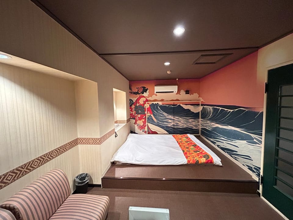 Hotel Maile Love hotel in Shibuya
