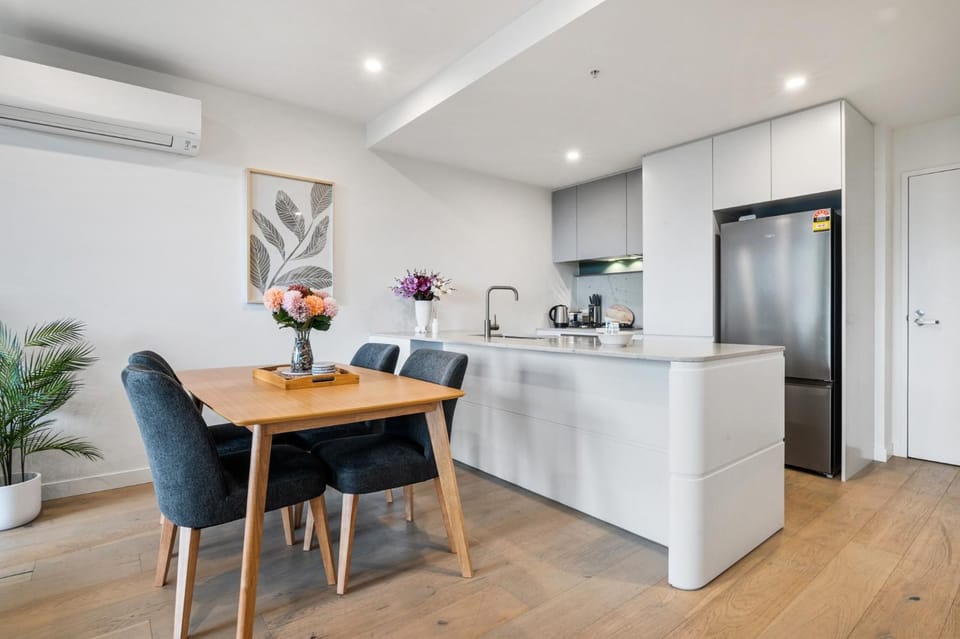 Heidelberg 2BR & Parking Near Austin Hospital Apartment in Melbourne
