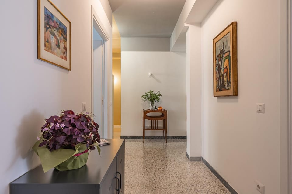 Rosetta 3BR Vatican Home Apartment in Rome