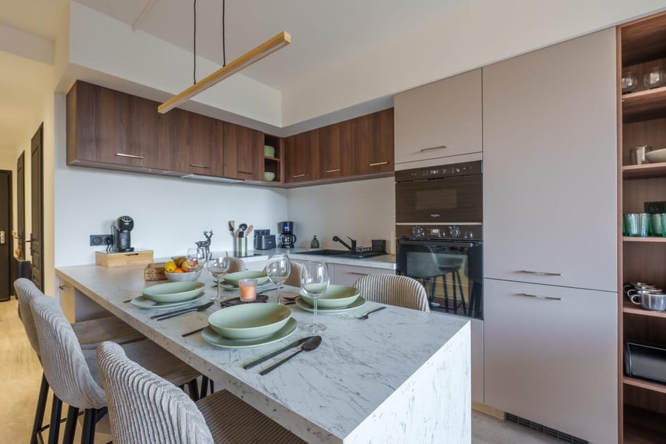 Kitchen or kitchenette, stove
