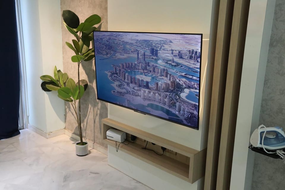 TV and multimedia, Decorative detail