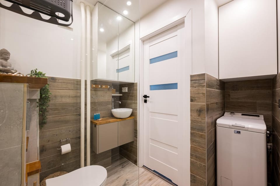 Shower, Toilet, Bathroom, washing machine