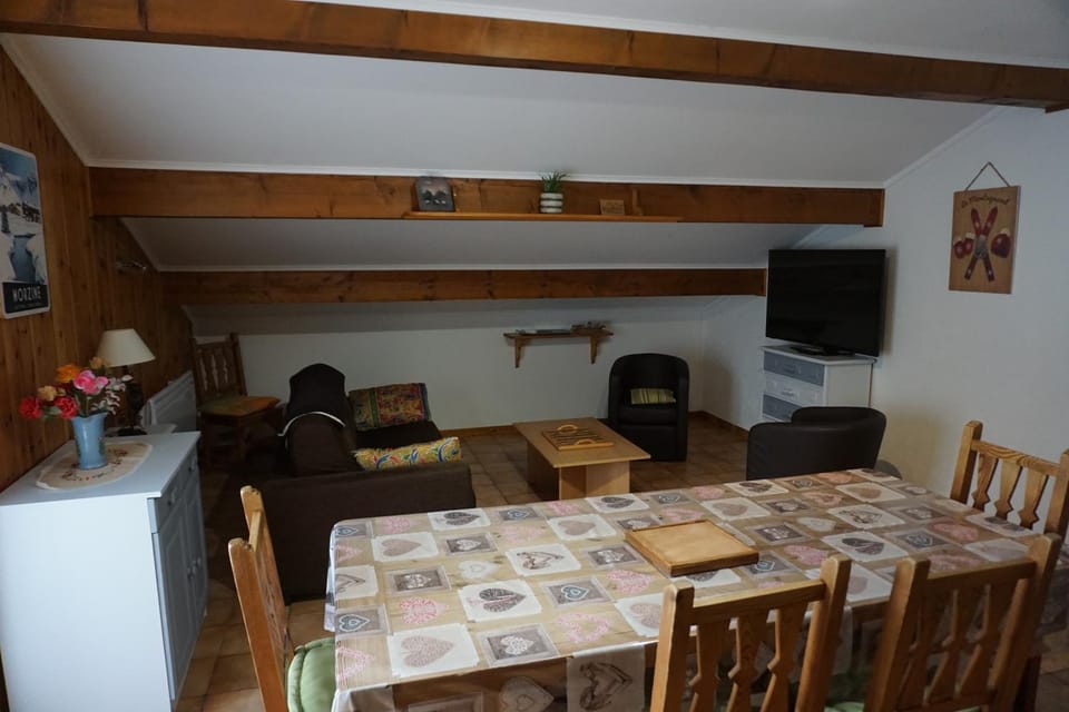 Chalet le Feufy Apartment in Montriond
