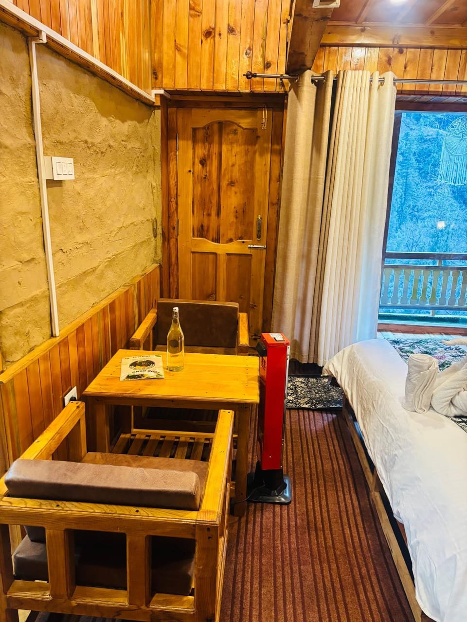 Seating area, Bedroom