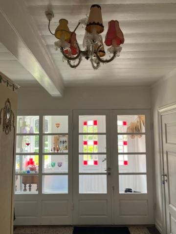 Facade/entrance, wardrobe