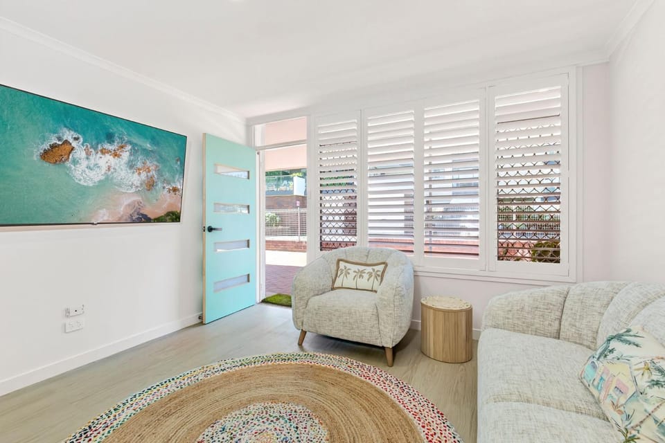 Saltbush Beach Pad House in Coffs Harbour
