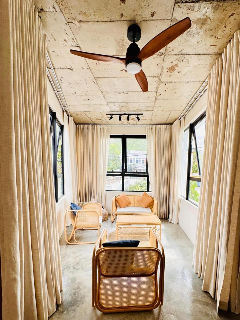 City Contemporary Comfort 13G Victor K Vern P-Louis Apartment in Mauritius