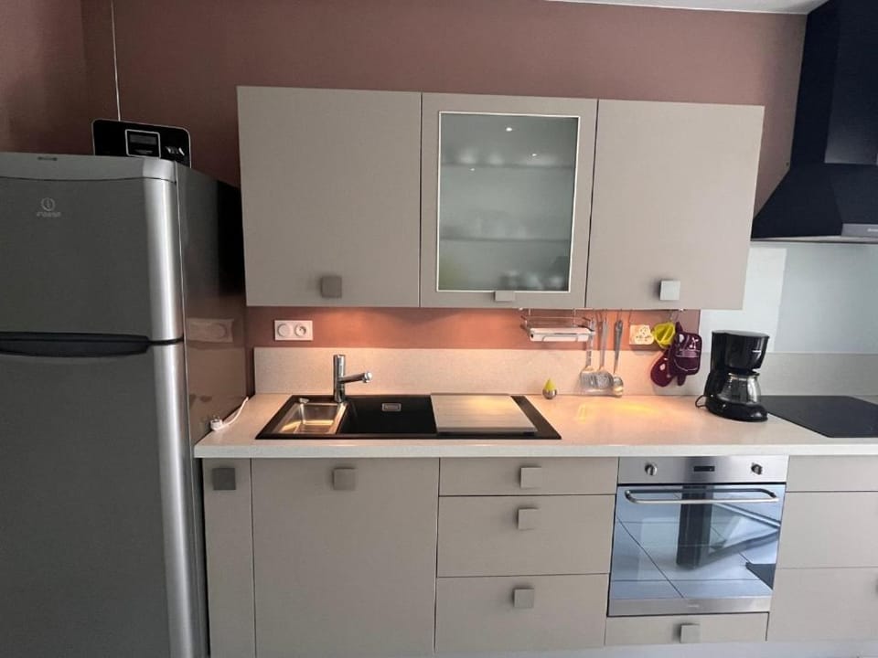Coffee/tea facilities, Communal kitchen