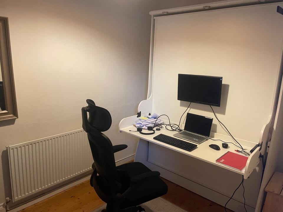 Seating area, furniture