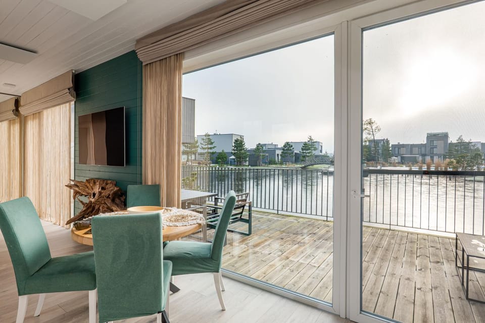 Day, TV and multimedia, View (from property/room), Balcony/Terrace, Seating area, Dining area