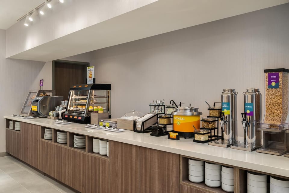 Breakfast, Buffet breakfast