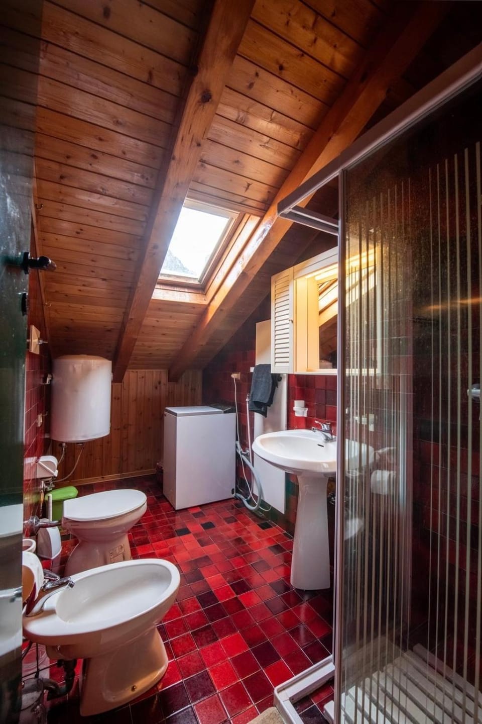 Shower, Toilet, Bathroom, heating
