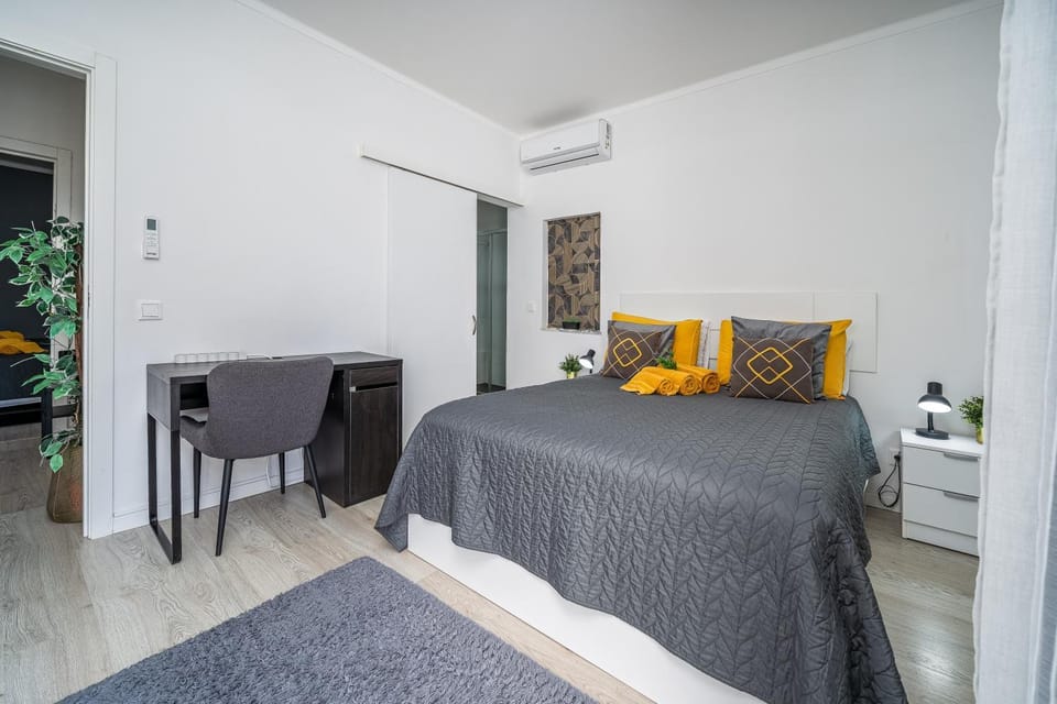 Living room, Bedroom