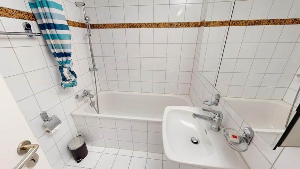 Charming 1BD flat - old town UZ1 Apartment in Zurich City