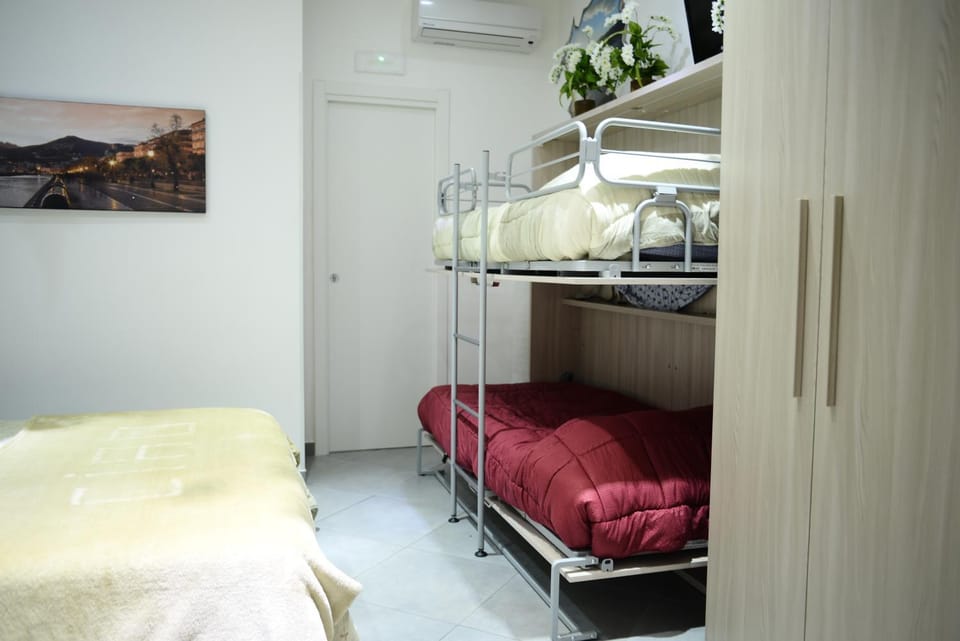 bunk bed