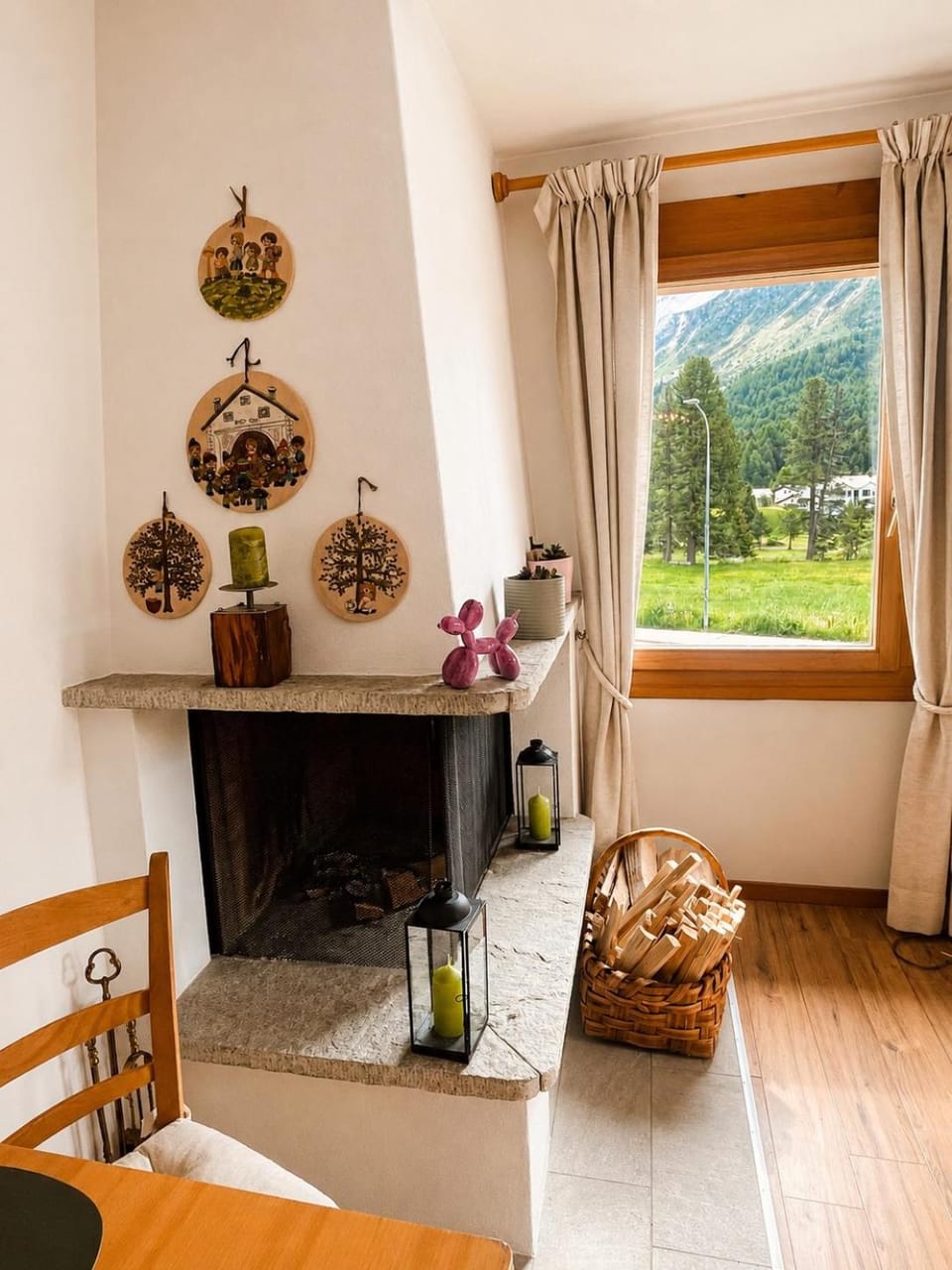 Natural landscape, Living room, Seating area, Dining area, Mountain view, fireplace, fireplace