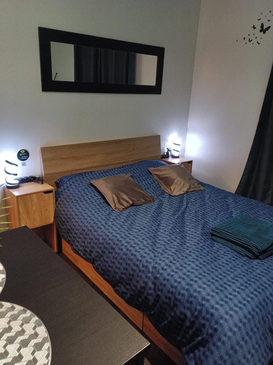 Bed, furniture, heating, internet, storage, stove, towels, kitchen