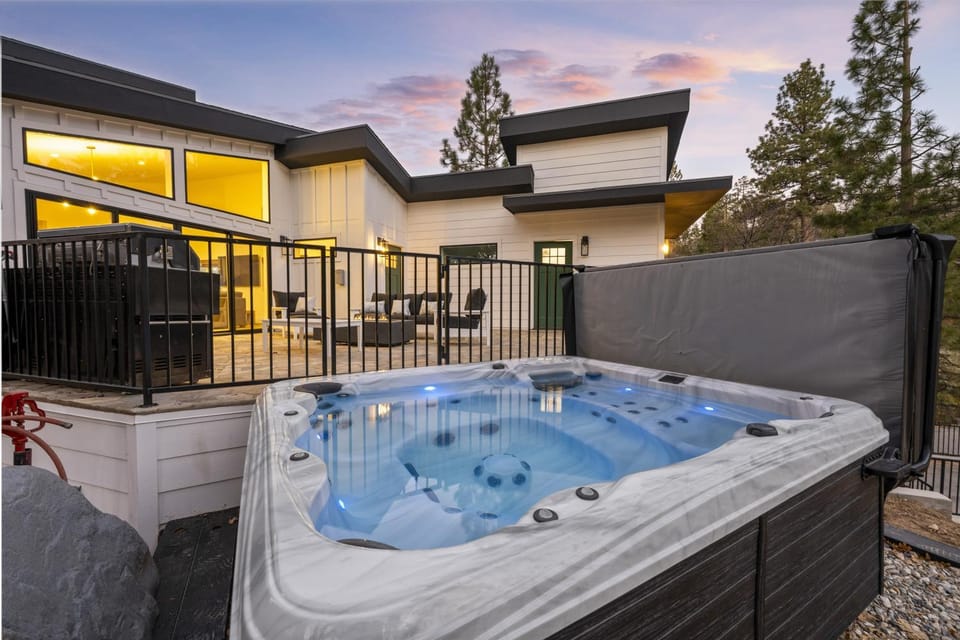 Hot Tub