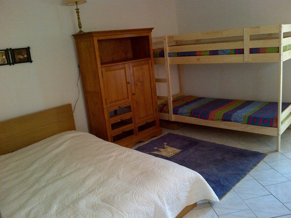 bunk bed